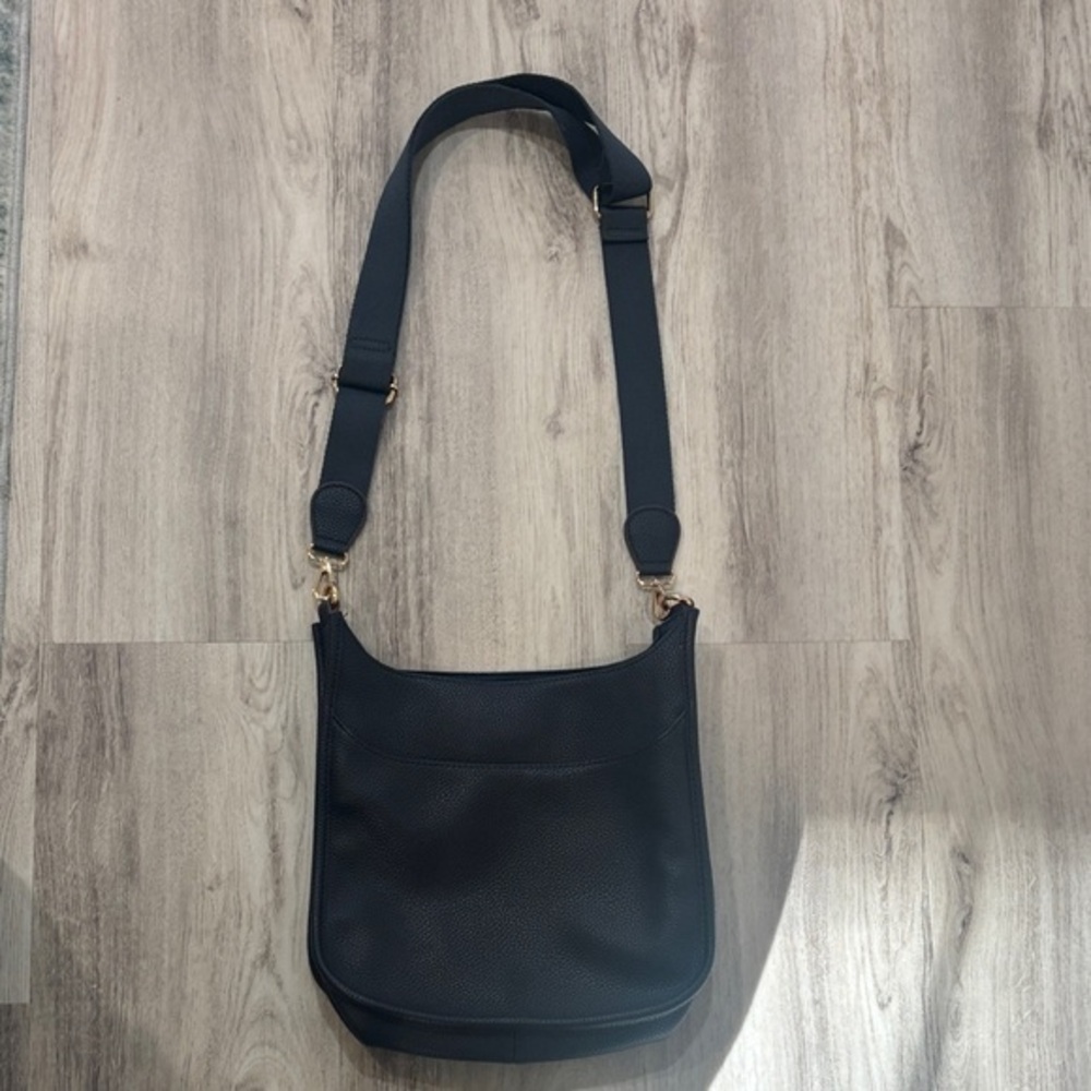Navy faux leather crossover bag